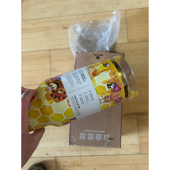 Winnie the Pooh Stanley - Picture 3 of 3